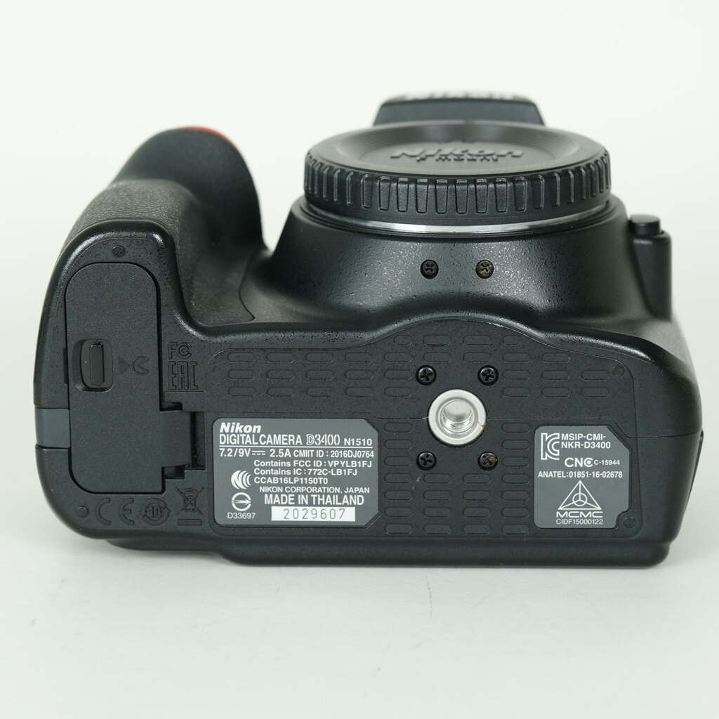 Nikon D3400の出品 | ONE SCENE（ワンシーン）