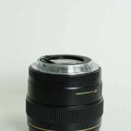 Canon EF85mm F1.8 USM