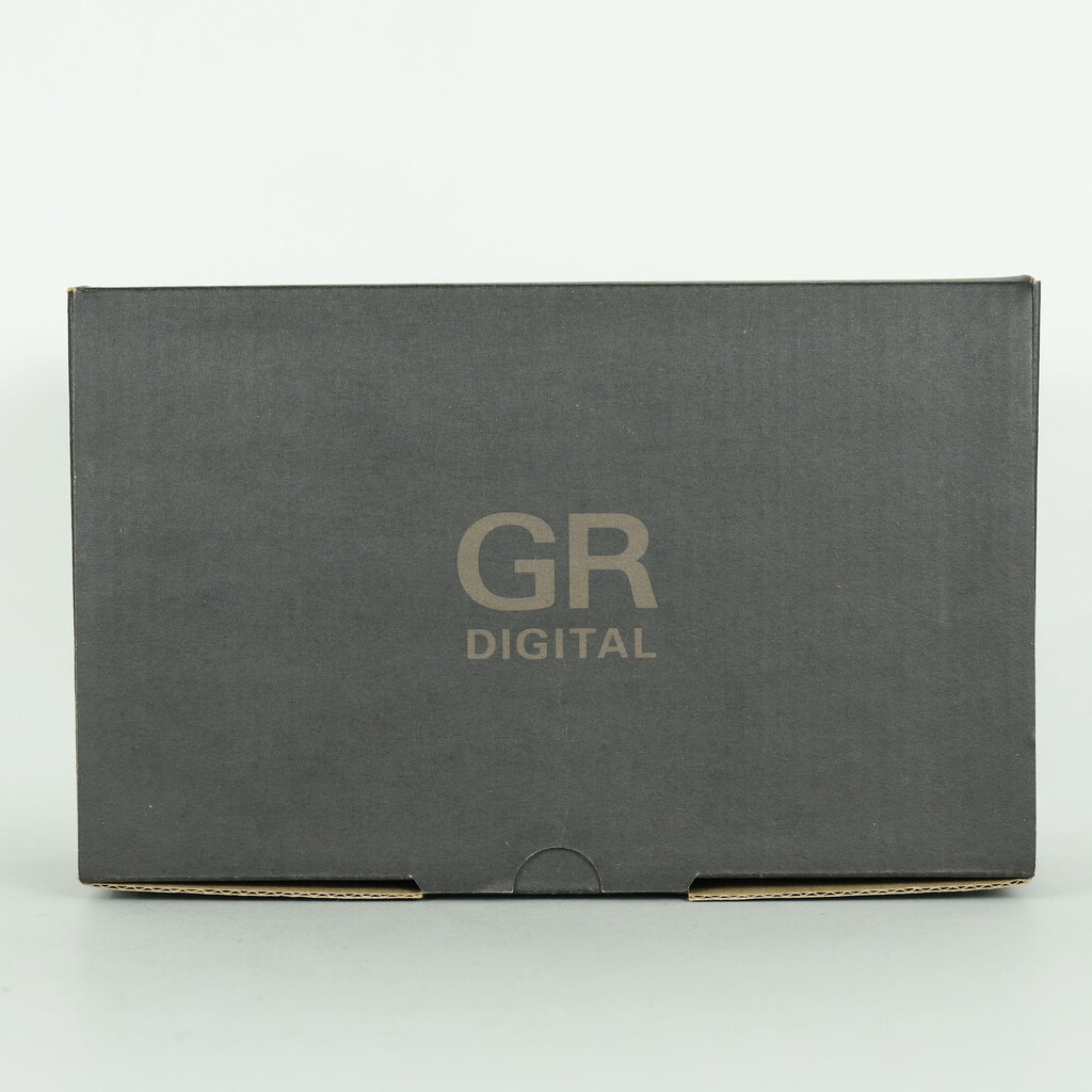 RICOH GR DIGITAL II