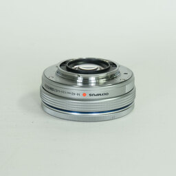 OLYMPUS M.ZUIKO DIGITAL ED 14-42mm F3.5-5.6 EZ シルバー