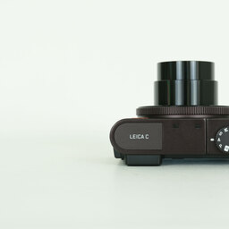 LEICA C(Typ112) ダークレッド