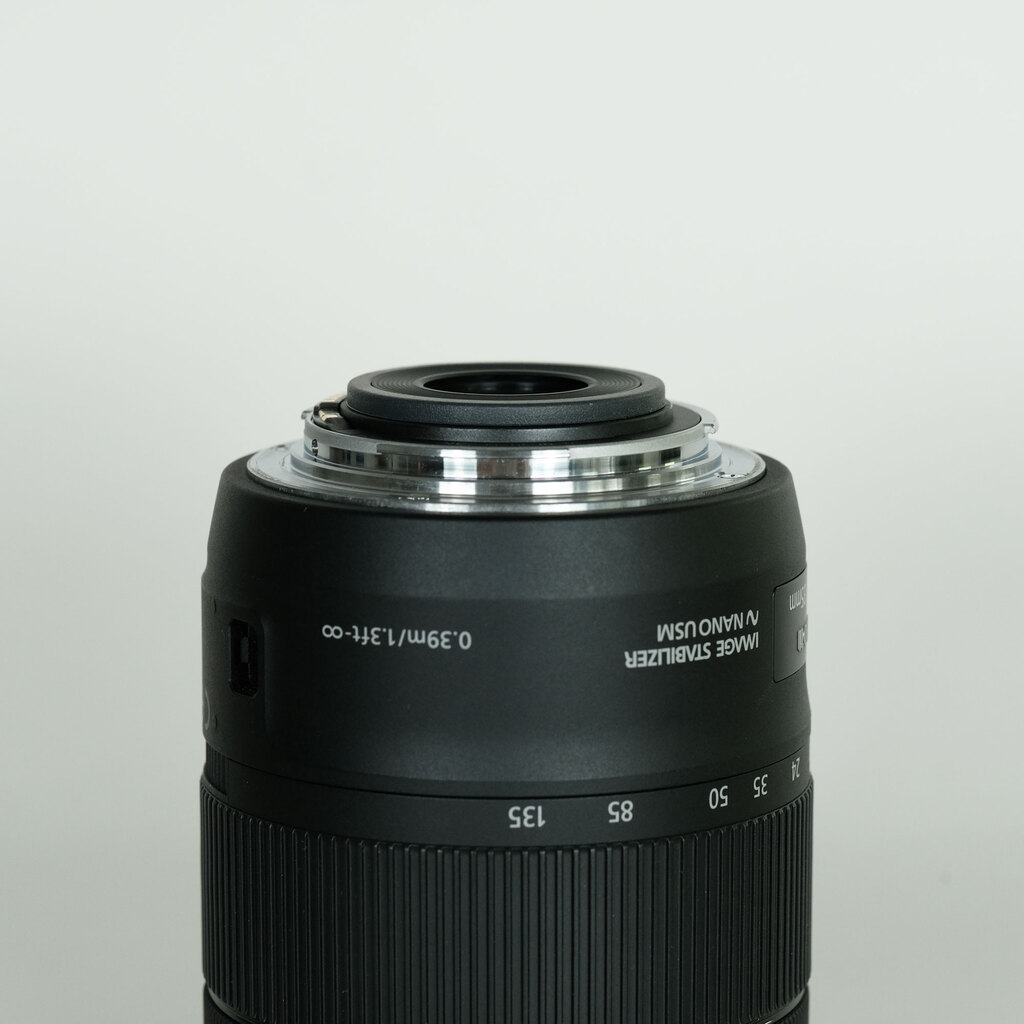 Canon EF-S18-135mm F3.5-5.6 IS USM
