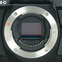 OLYMPUS OM-D E-M5 ボディ ブラック