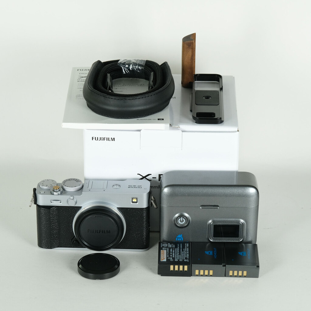 FUJIFILM X-E5の出品 | ONE SCENE（ワンシーン）