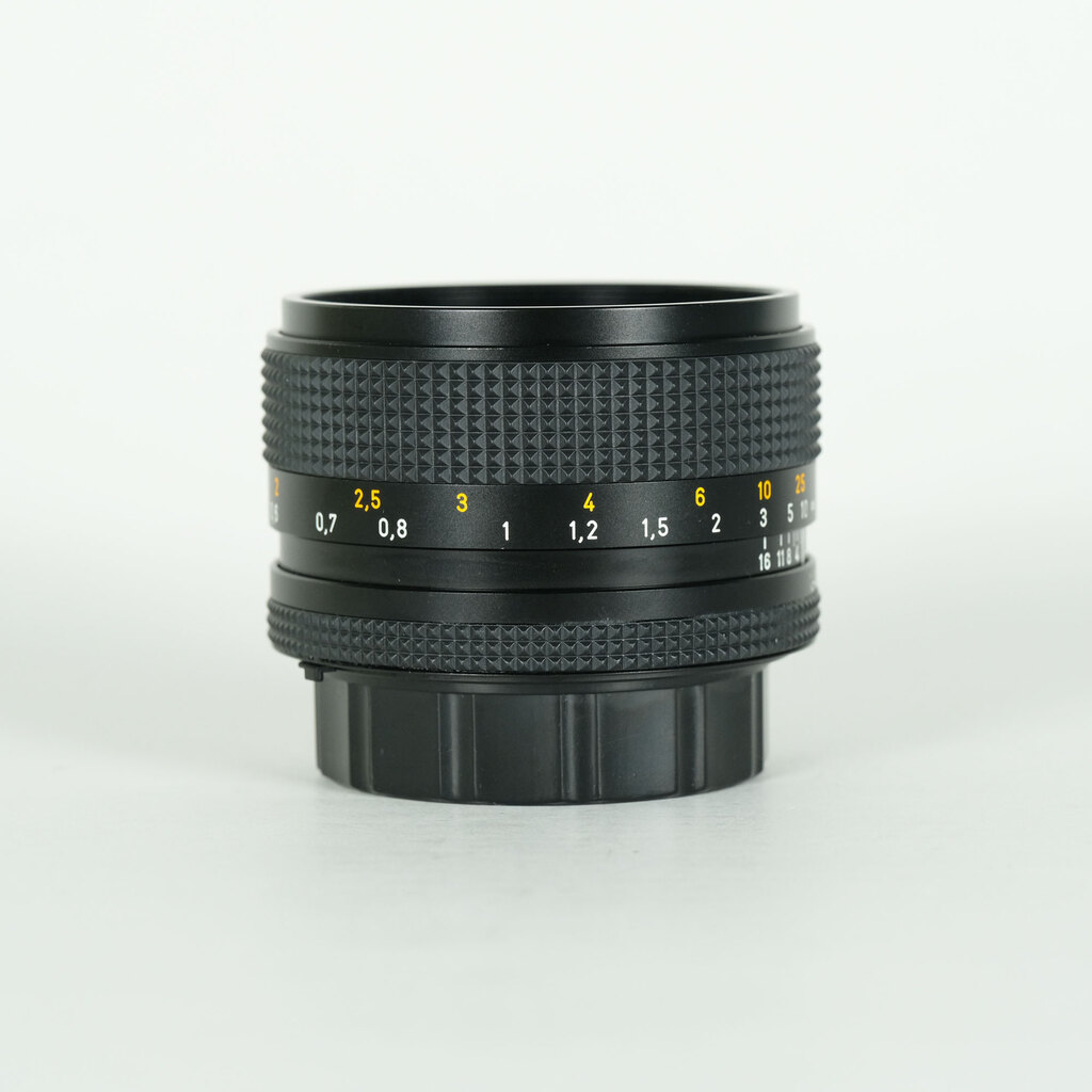 Carl Zeiss Planar T* 50mm F1.4の出品 | ONE SCENE（ワンシーン）
