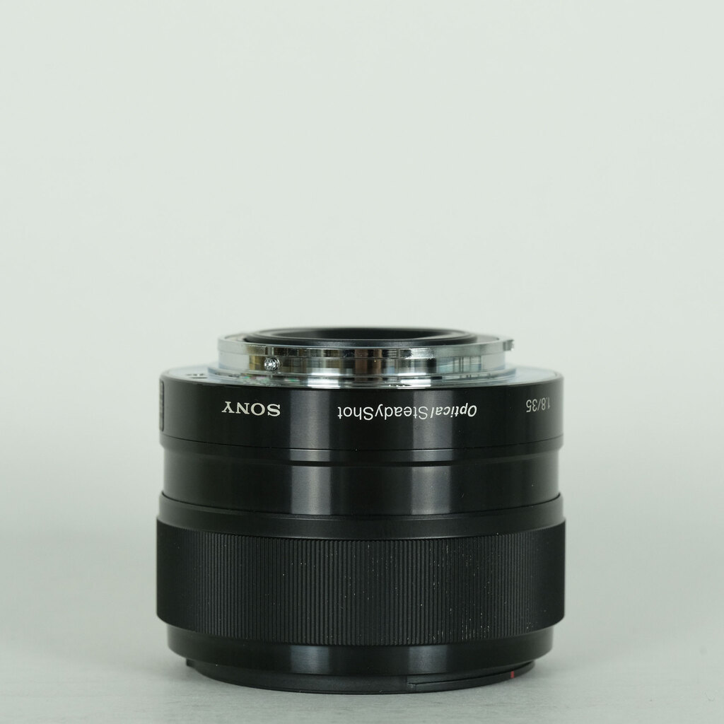 SONY E 35mm F1.8 OSS SEL35F18