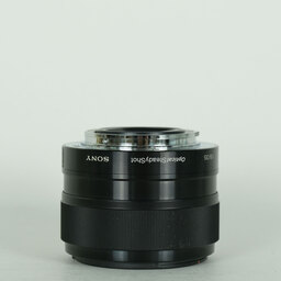 SONY E 35mm F1.8 OSS SEL35F18