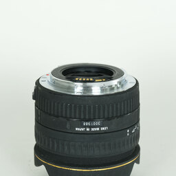 SIGMA 15mm F2.8EX DG DIAGONAL FISHEYE (キヤノンEF用) SIGMA 15mm F2.8EX DG DIAGONAL FISHEYE (キヤノンEF用)