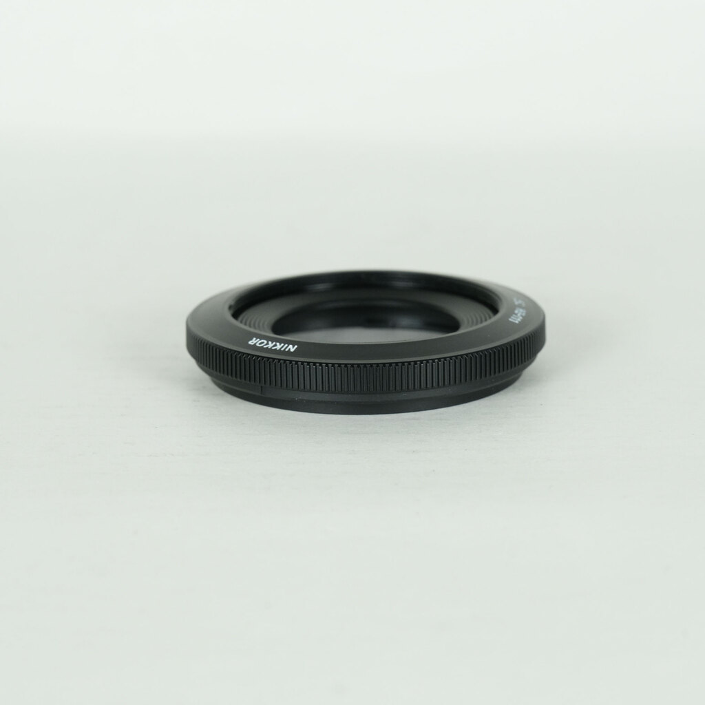 Nikon NIKKOR Z 26mm f/2.8 Nikon NIKKOR Z 26mm f/2.8