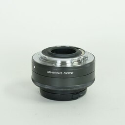 Canon EF-M22mm F2 STM
