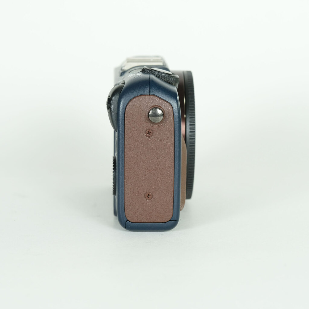 Canon EOS M2 ボディ ベイブルー