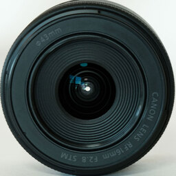 Canon RF16mm F2.8 STM