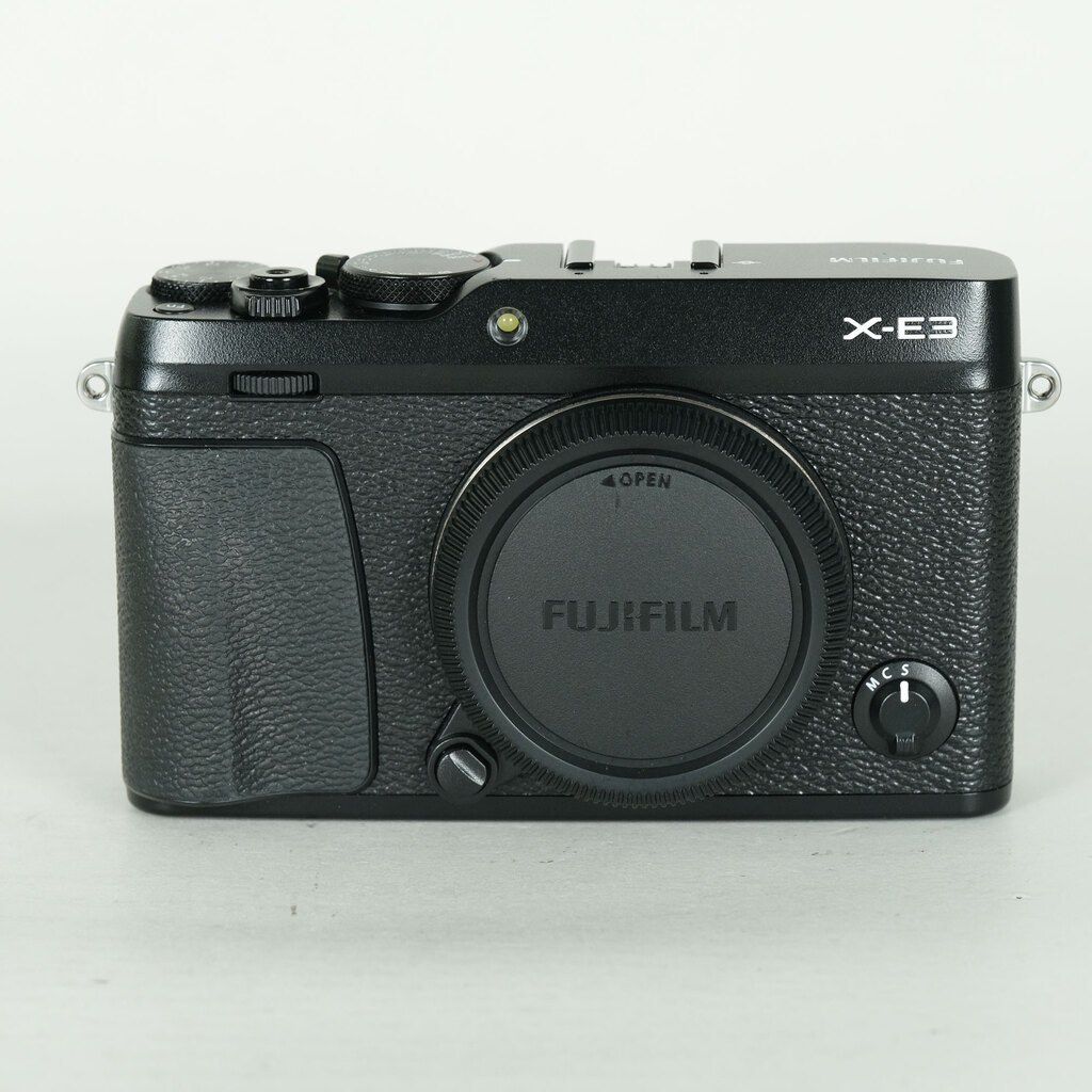 フジフイルム X-E3 ボディ ブラック ミラーレス カメラ 中古 FUJIFILM X-E3 ボディ [ブラック] 中古価格比較 - 価格.com