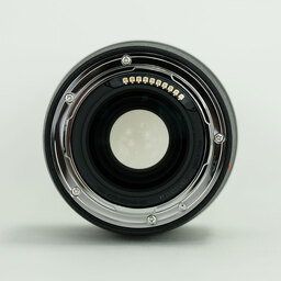 Panasonic LUMIX S 50mm F1.8 Panasonic LUMIX S 50mm F1.8