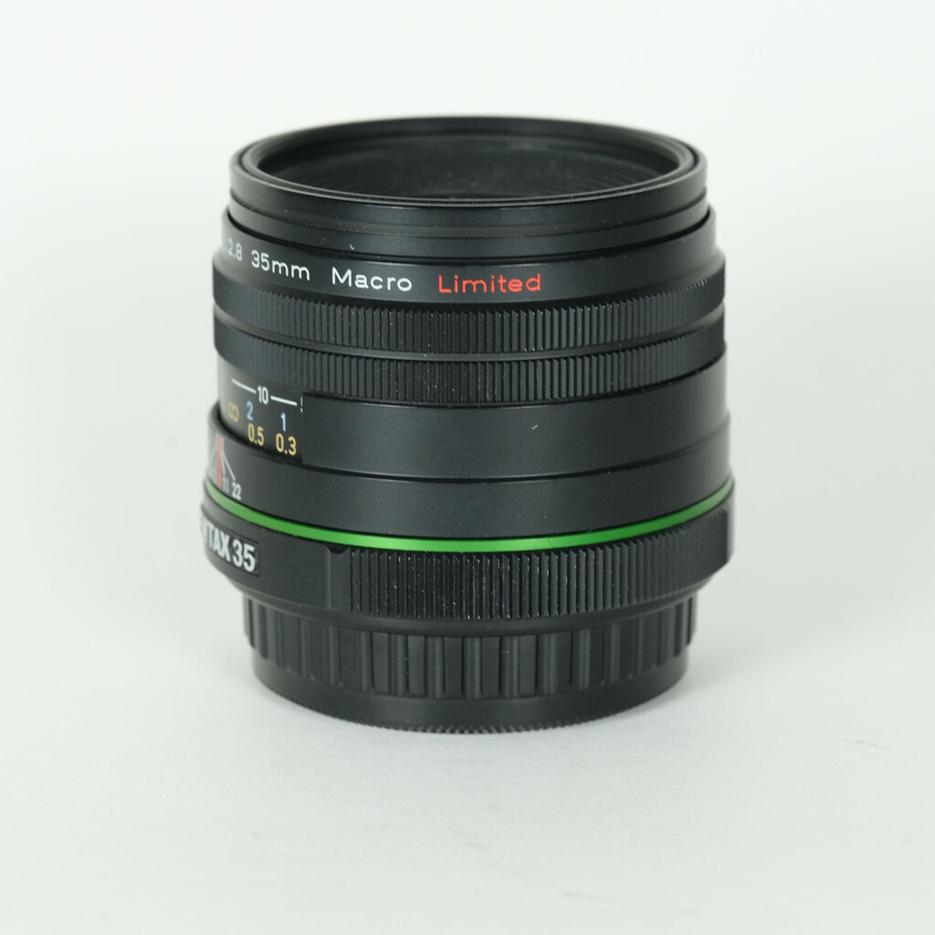 PENTAX smc PENTAX-DA 35mm F2.8 Macro Limited