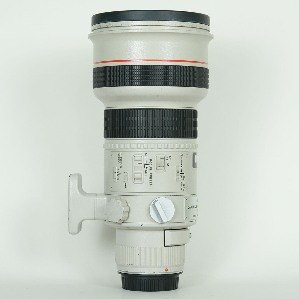 Canon EF300mm F2.8L USM Canon EF300mm F2.8L USM