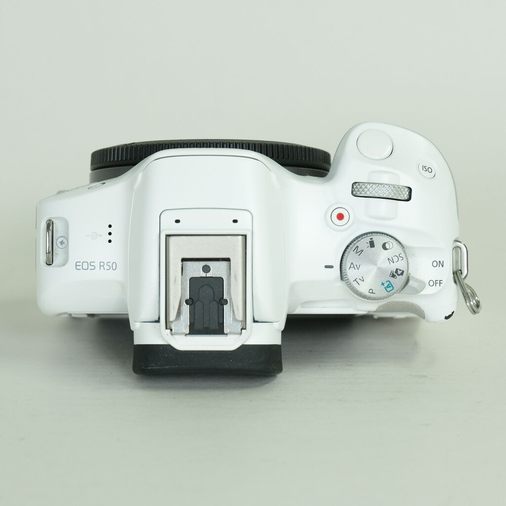Canon EOS R50 Canon EOS R50