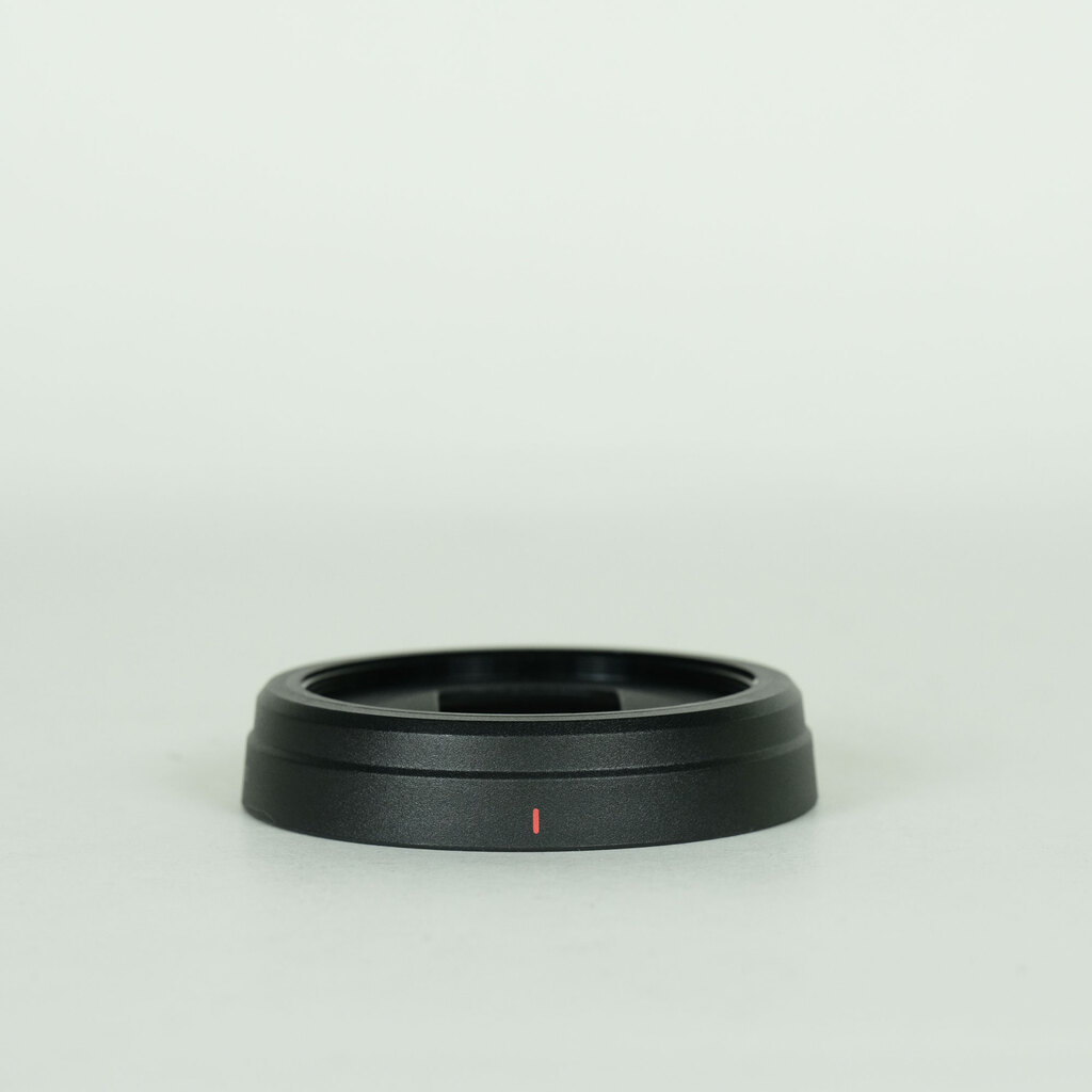 SONY E 20mm F2.8 SEL20F28