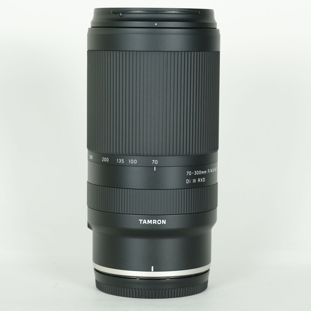 70-300mm F/4.5-6.3 Di III RXD (Model A047) [ニコンZ用] 中古価格