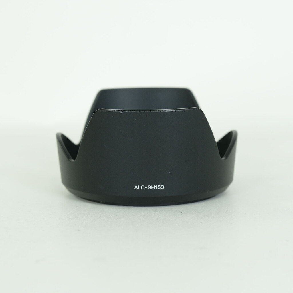 SONY E 18-135mm F3.5-5.6 OSS SEL18135