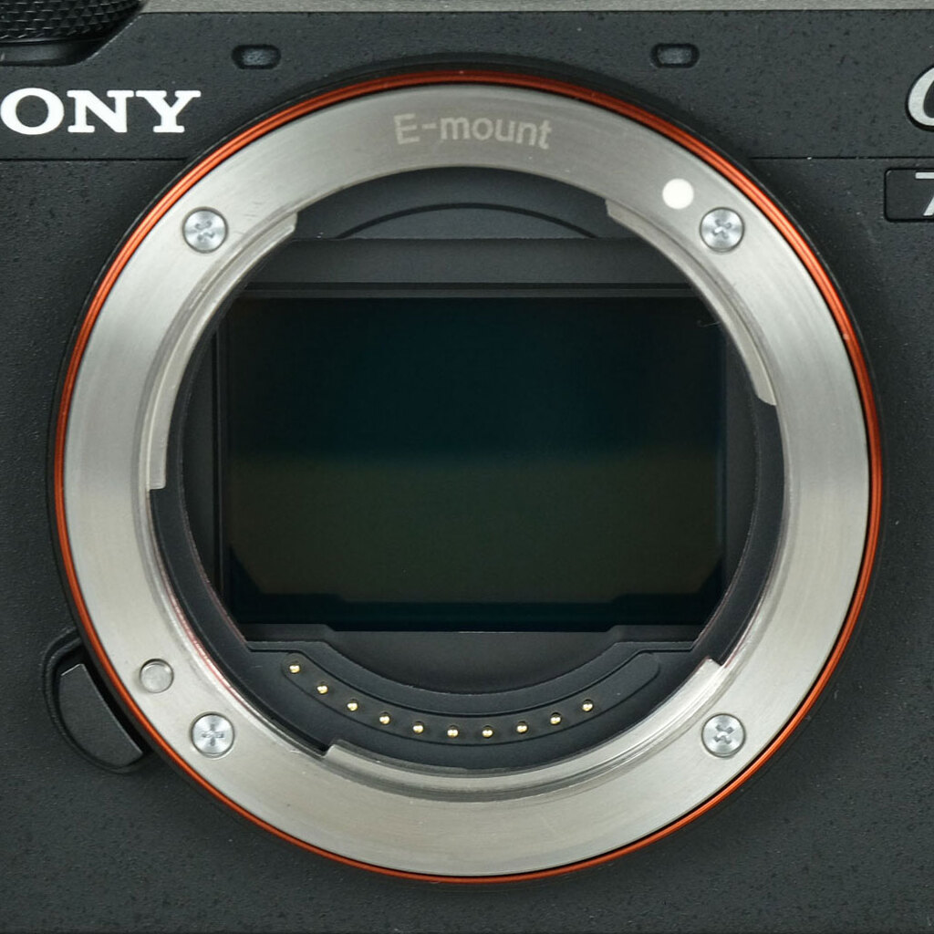 SONY α7C II（ILCE-7CM2）の出品 | ONE SCENE（ワンシーン）