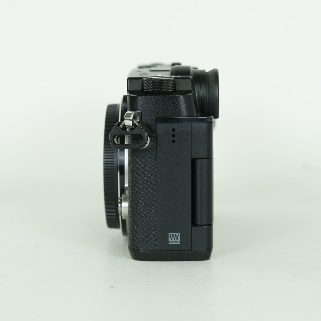 OLYMPUS PEN-F OLYMPUS PEN-F