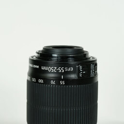 Canon EF-S55-250mm F4-5.6 IS STM