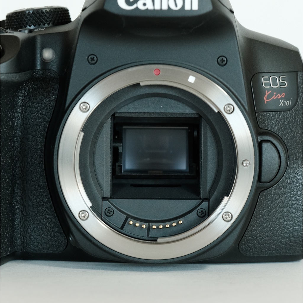 Canon EOS Kiss X10i