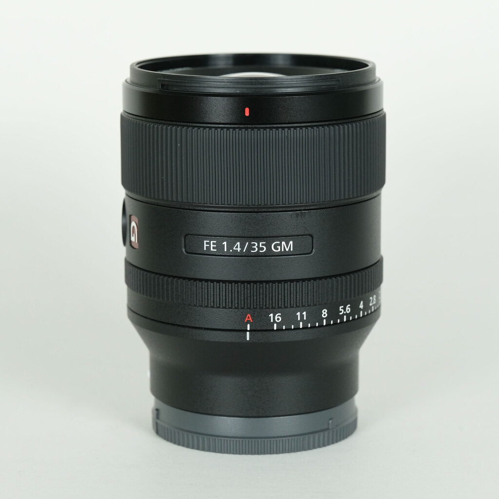 FE 35mm F1.4 GM SEL35F14GM 中古価格比較 - 価格.com