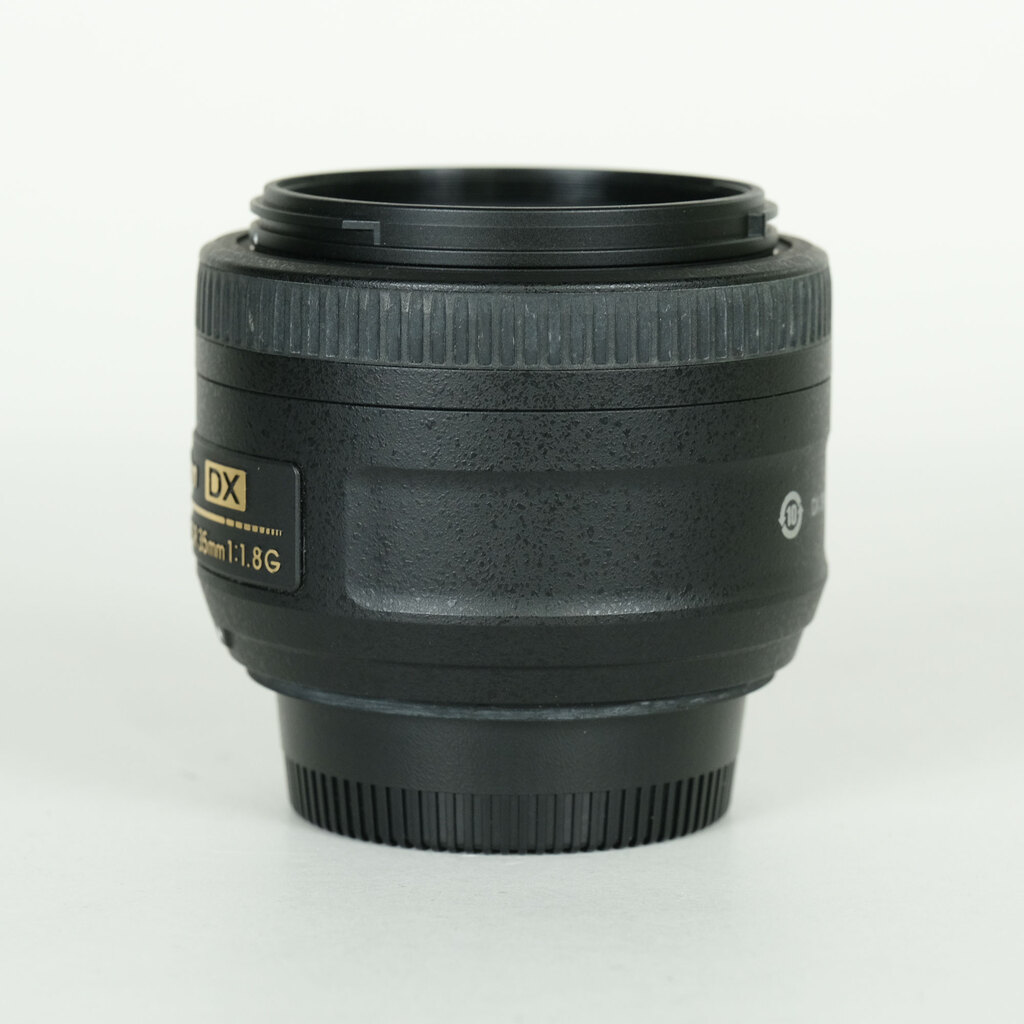 Nikon AF-S DX NIKKOR 35mm f/1.8G