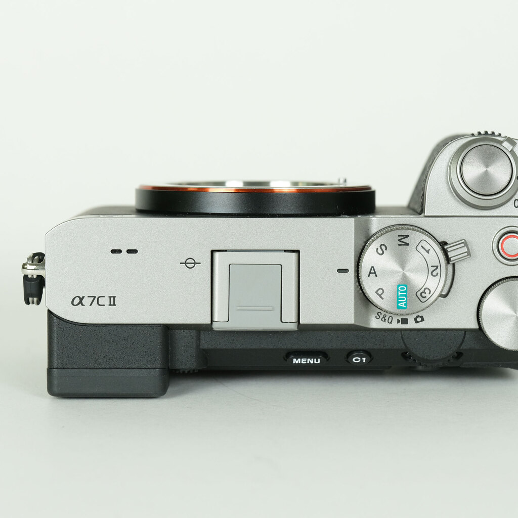 SONY α7C II(ILCE-7CM2) SONY α7C II(ILCE-7CM2)