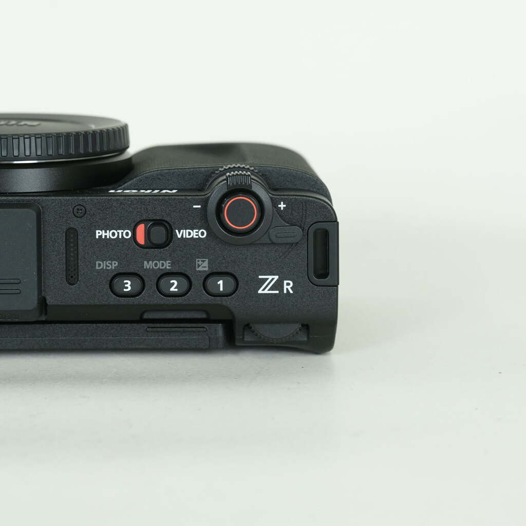 Nikon ZR