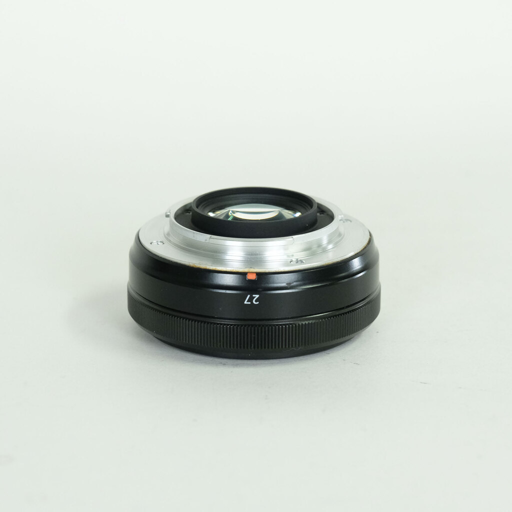 FUJIFILM XF27mmF2.8