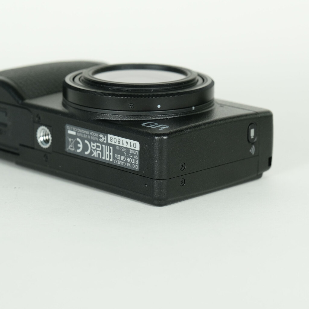 RICOH GR IIIx RICOH GR IIIx