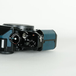 Nikon Z f プレミアムエクステリア張替済み   ［プレミアムエクステリア張替キャンペーン・皮革換装品］