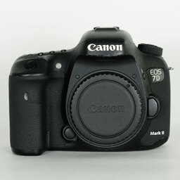 Canon EOS 7D Mark II