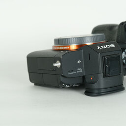 SONY α7 III（ILCE-7M3）