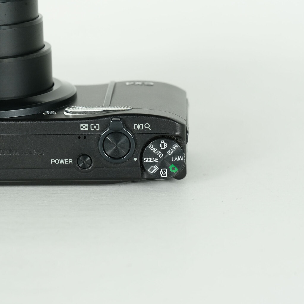 RICOH CX4 ブラックの出品 | ONE SCENE（ワンシーン）