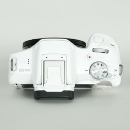 Canon EOS R50