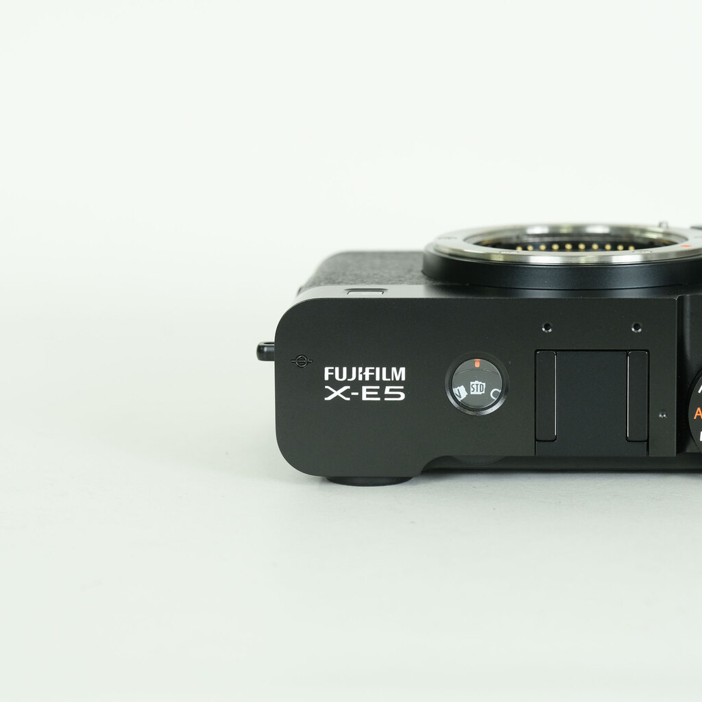 FUJIFILM X-E5 FUJIFILM X-E5