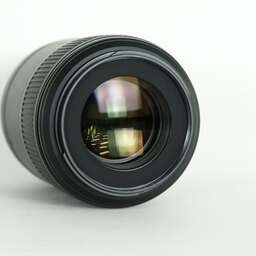 Nikon AF-S VR Micro-Nikkor 105mm f/2.8G IF-ED