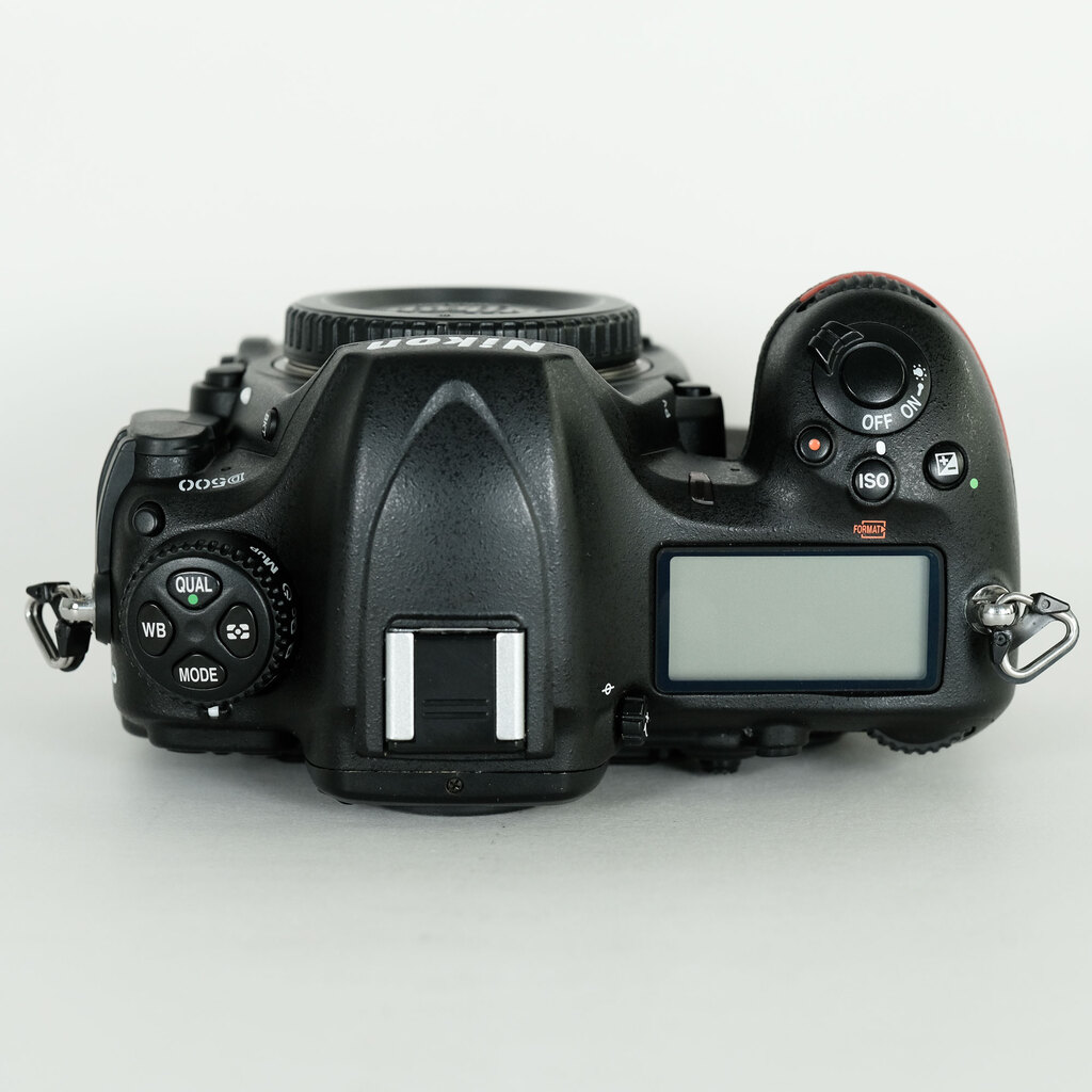 Nikon D500