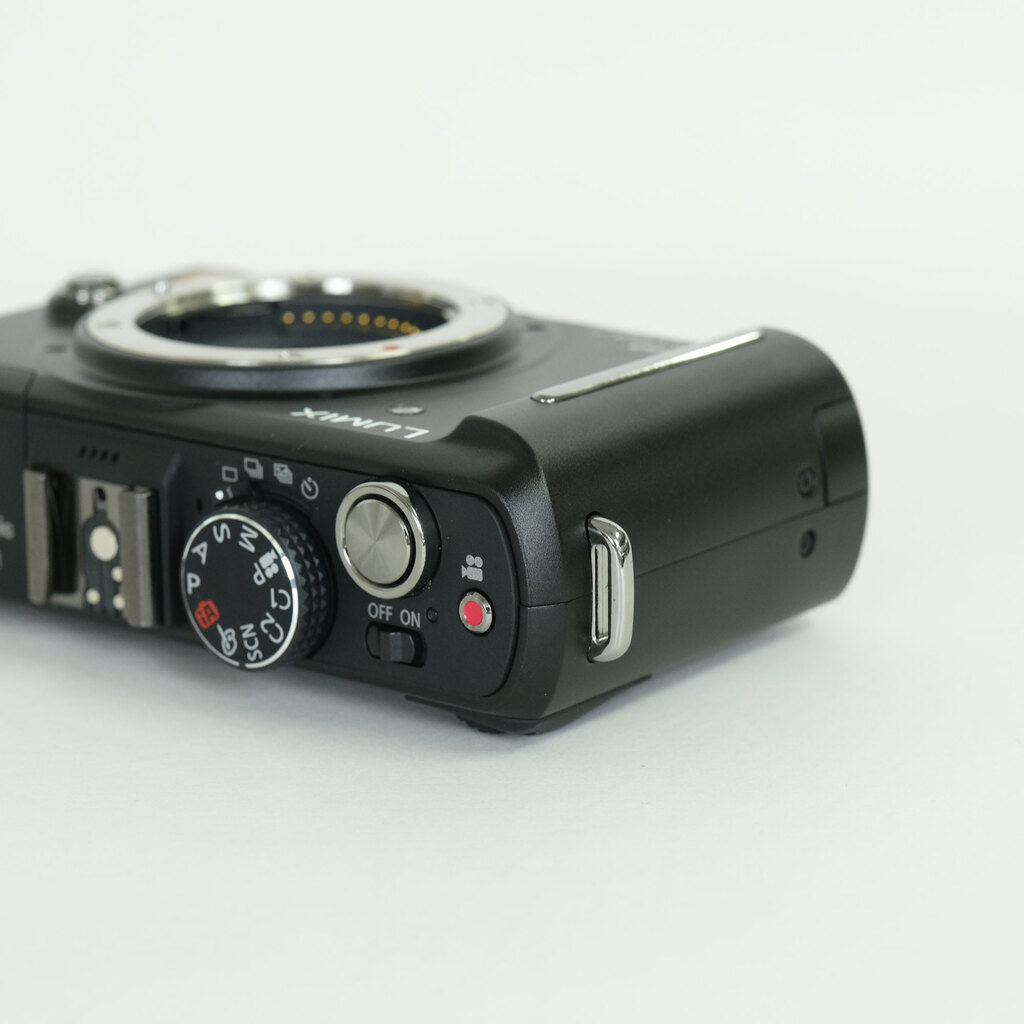Panasonic LUMIX DMC-GF1-K エスプリブラック