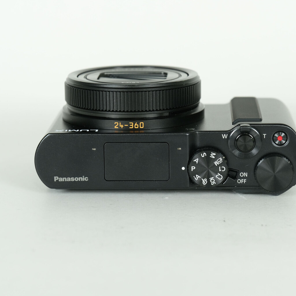 Panasonic LUMIX DC-TX3 Panasonic LUMIX DC-TX3