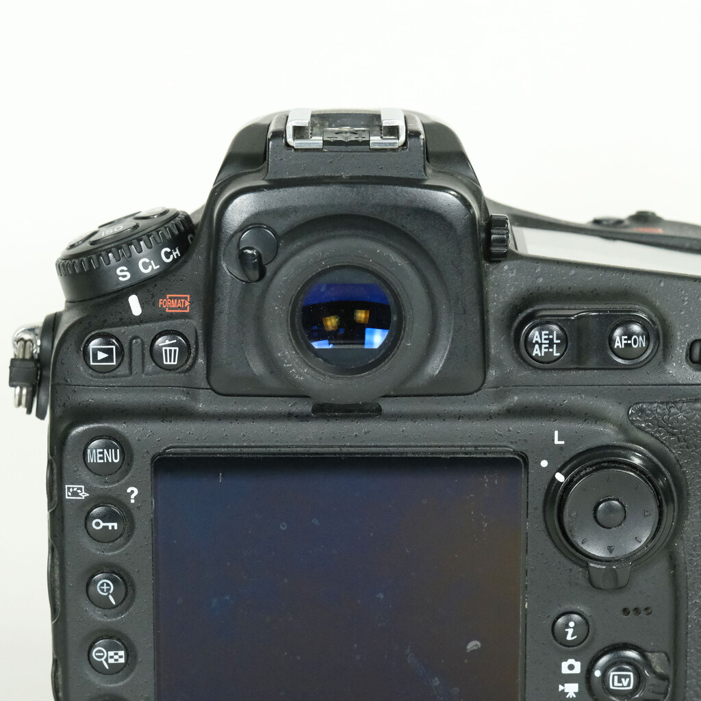 Nikon D810