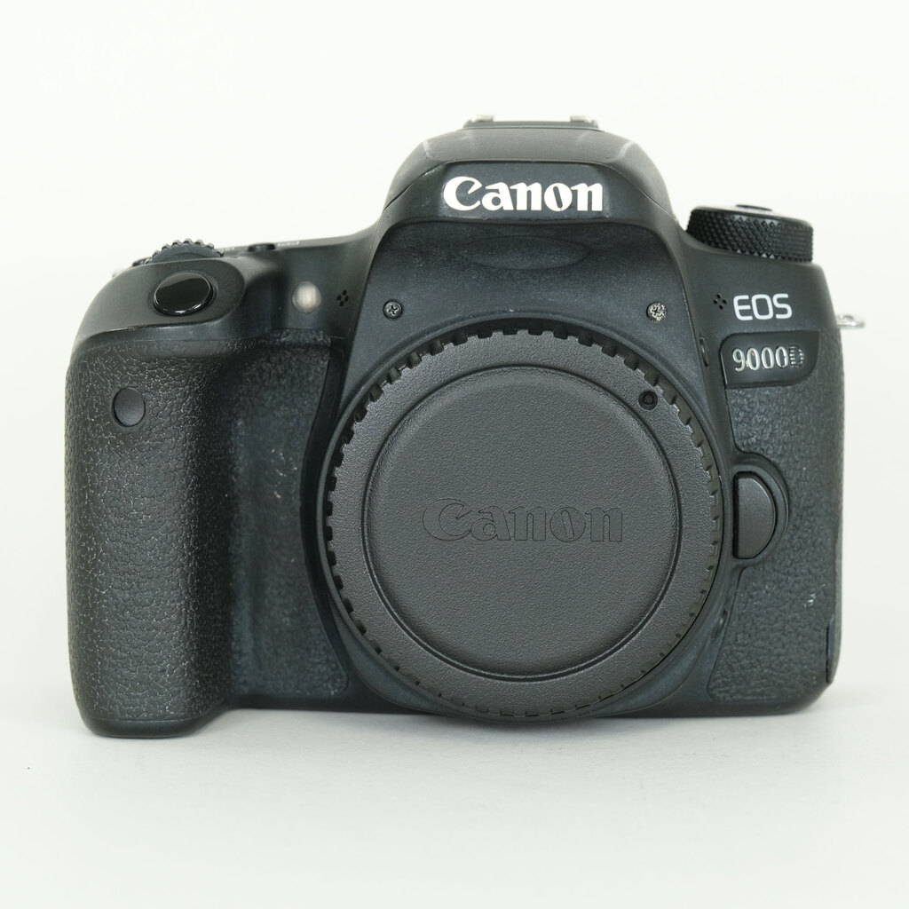 Canon EOS 9000D