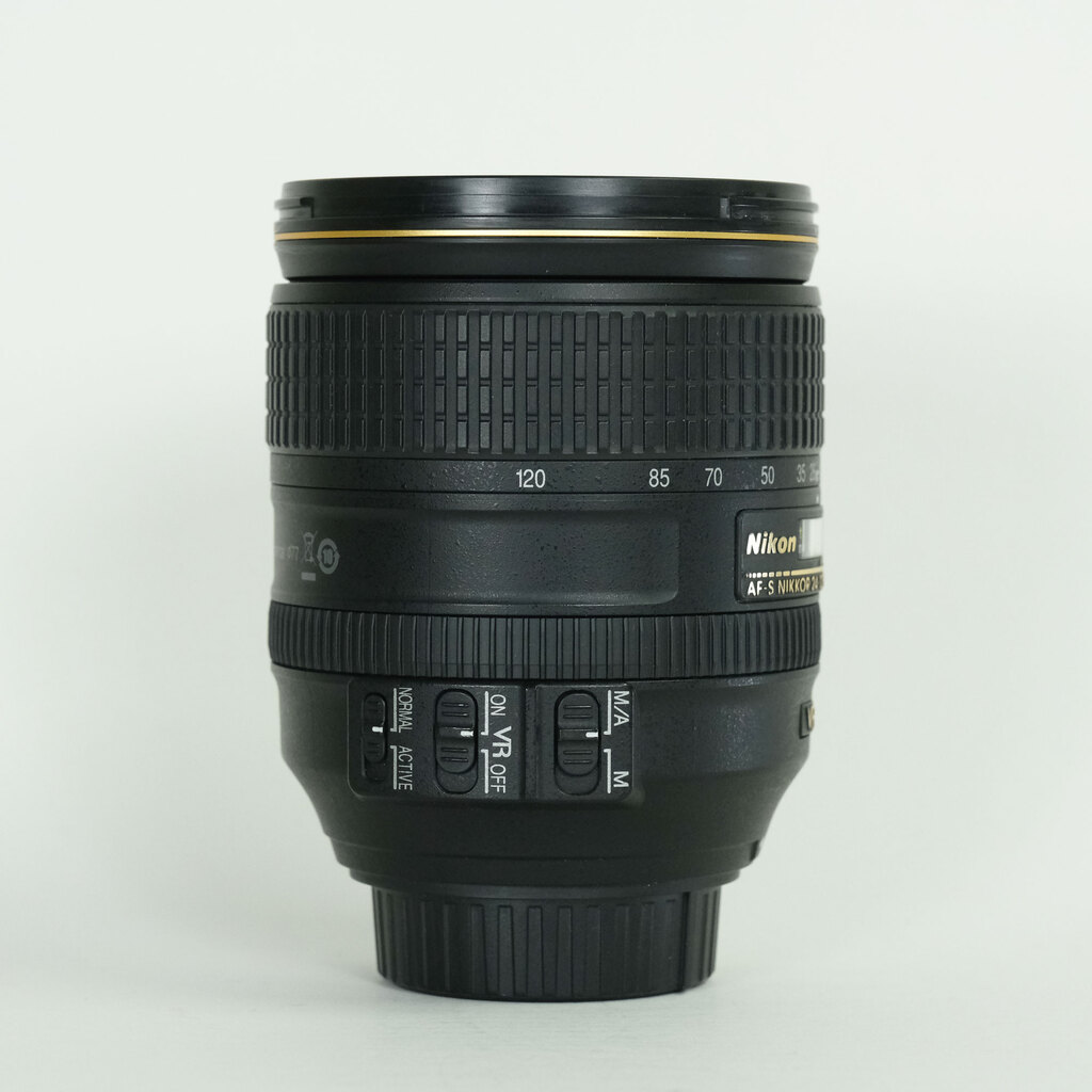 Nikon AF-S NIKKOR 24-120mm f/4G ED VR Nikon AF-S NIKKOR 24-120mm f/4G ED VR