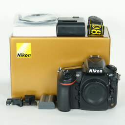 Nikon D810