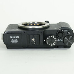 FUJIFILM X-M1 ボディ ブラック