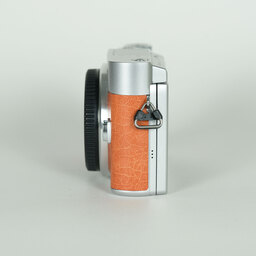 Panasonic LUMIX DC-GF90 ボディ オレンジ